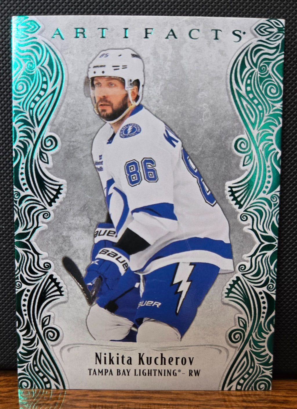 Upper Deck 2025-26 – Artifacts Jade Green /100 – Nikita Kucherov - TB Lightning