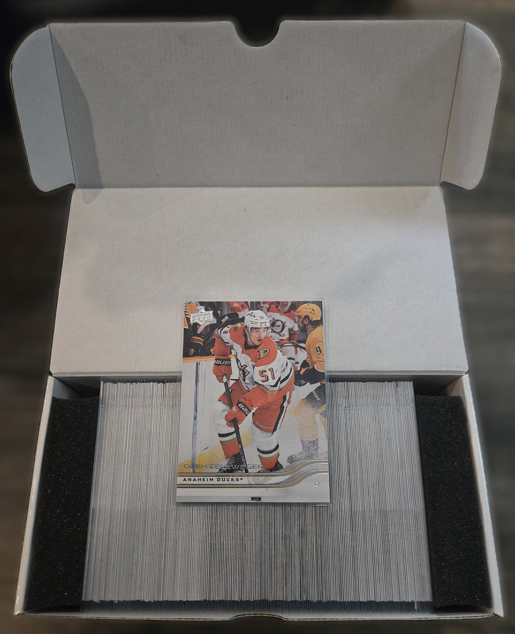 2025-26 Upper Deck Series 2 Base Set #251-450 Complete 200 Card Lot NHL Hockey
