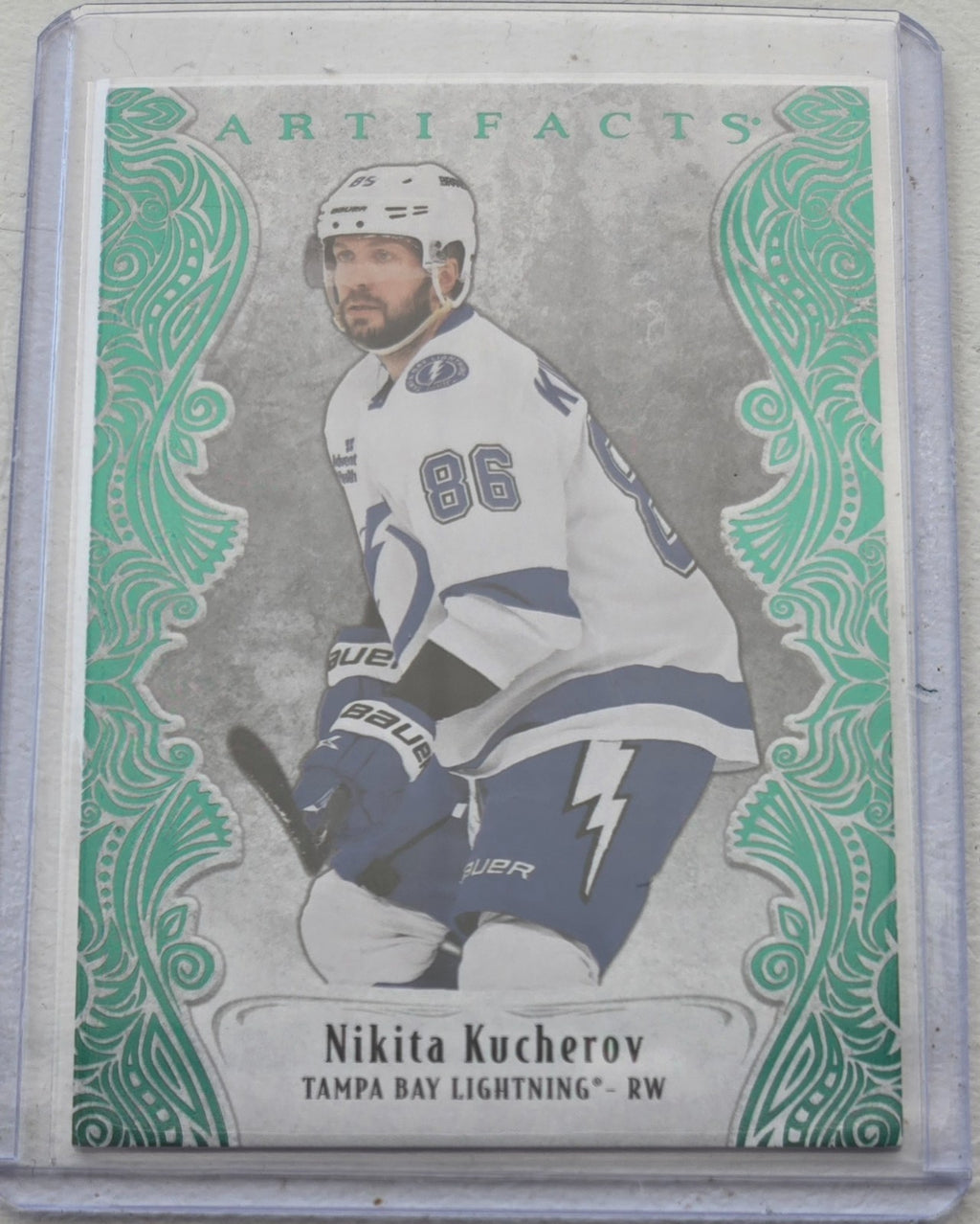 Upper Deck 2025-26 – Artifacts Jade Green /100 – Nikita Kucherov - TB Lightning