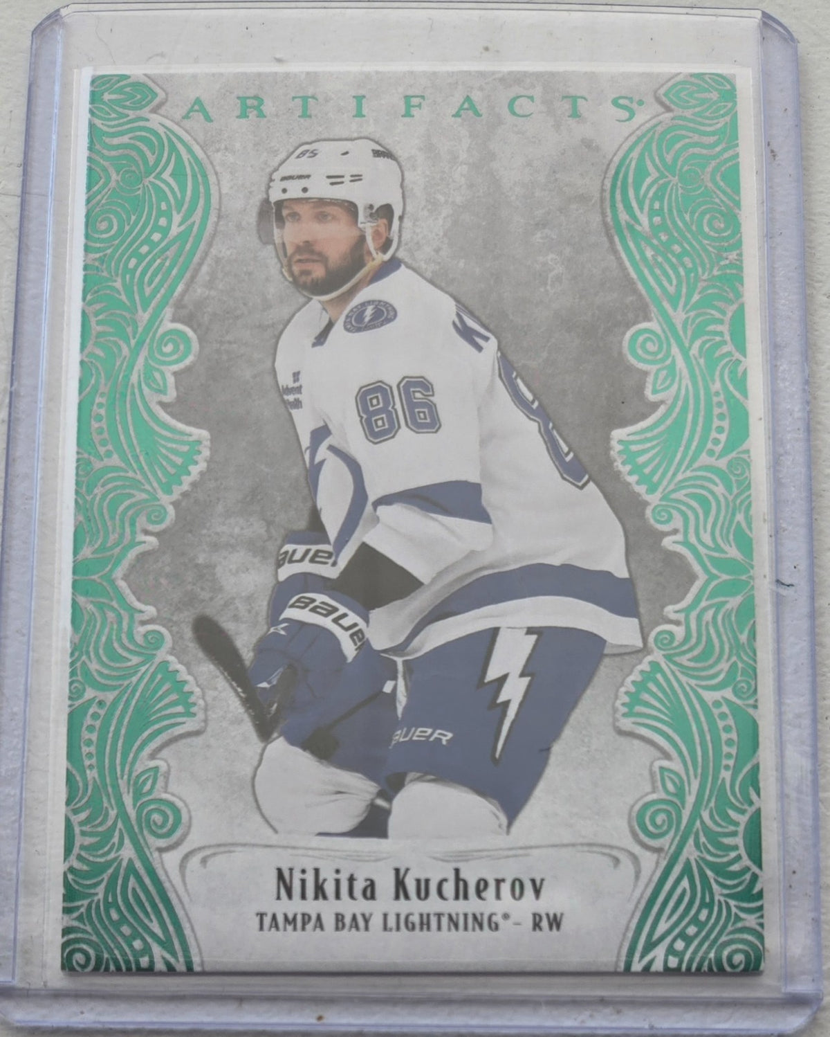 Upper Deck 2025-26 – Artifacts Jade Green /100 – Nikita Kucherov - TB Lightning