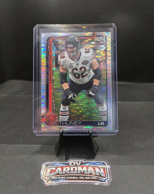 2025 Topps Chrome Football – Pulsar Refractor – Joe Thuney #50 – Chicago Bears