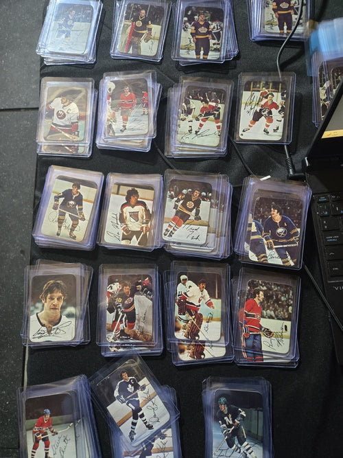 1977-78 O-Pee-Chee Hockey Rounded Corner Glossy Inserts - Vintage NHL - NearMint